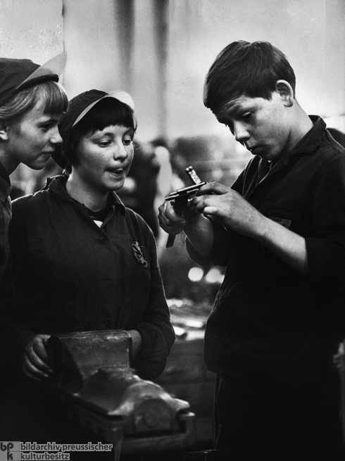 On-Site Technical Training - I (c. 1980)